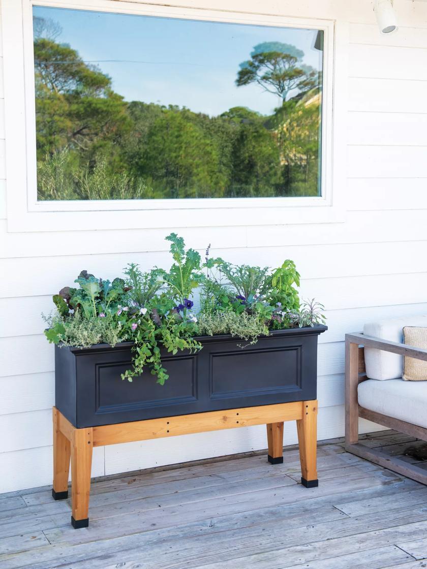 Elevated Planters |   Fairfield Self-Watering Elevated Garden Bed Elevated Planters Elevated Planters