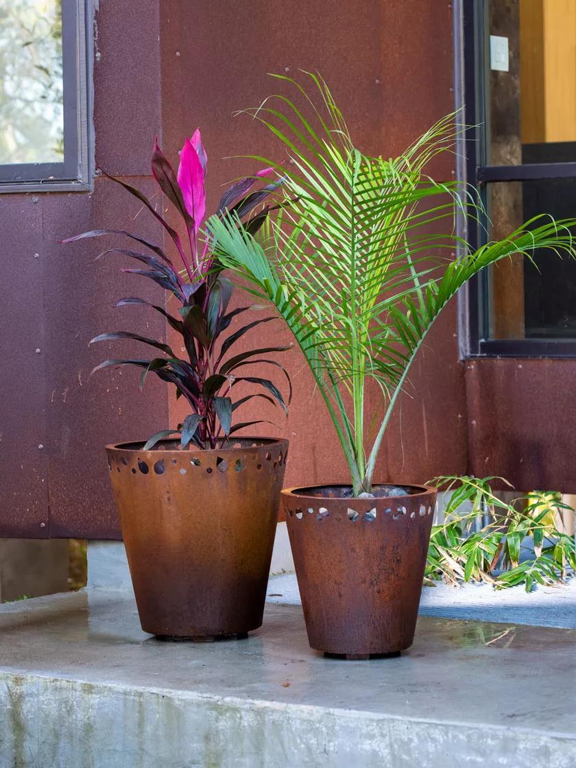 Patio Planters |   Corten Leaf Rim Planter Patio Planters Patio Planters